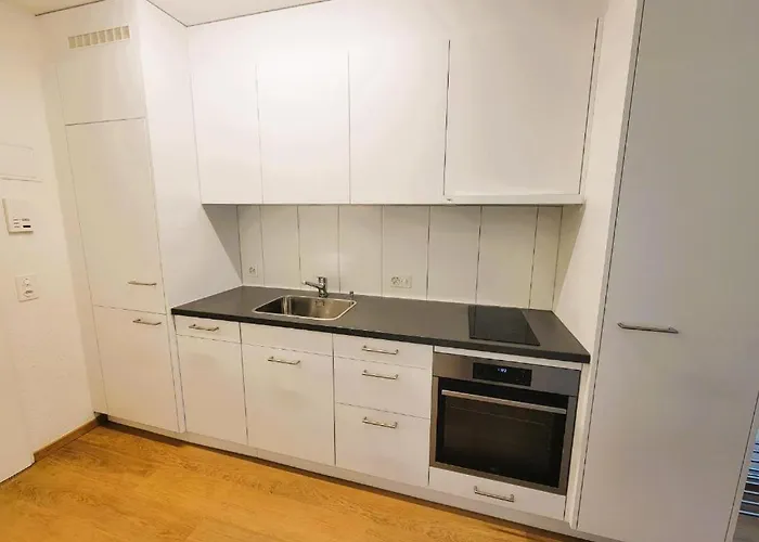 Center Next To Hb Main Train Station La - Self Checkin Apartman *